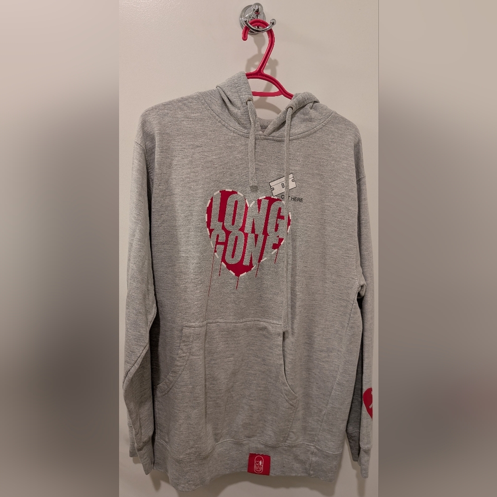 🦈Farmers Market Hawaii Gray Hoodie with Red Heart Graphic